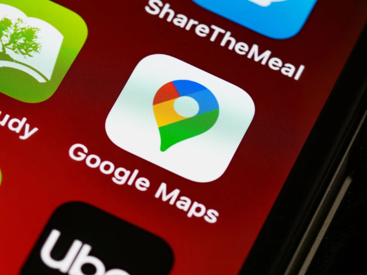 Google Maps and AI-powered patient search for medical practices